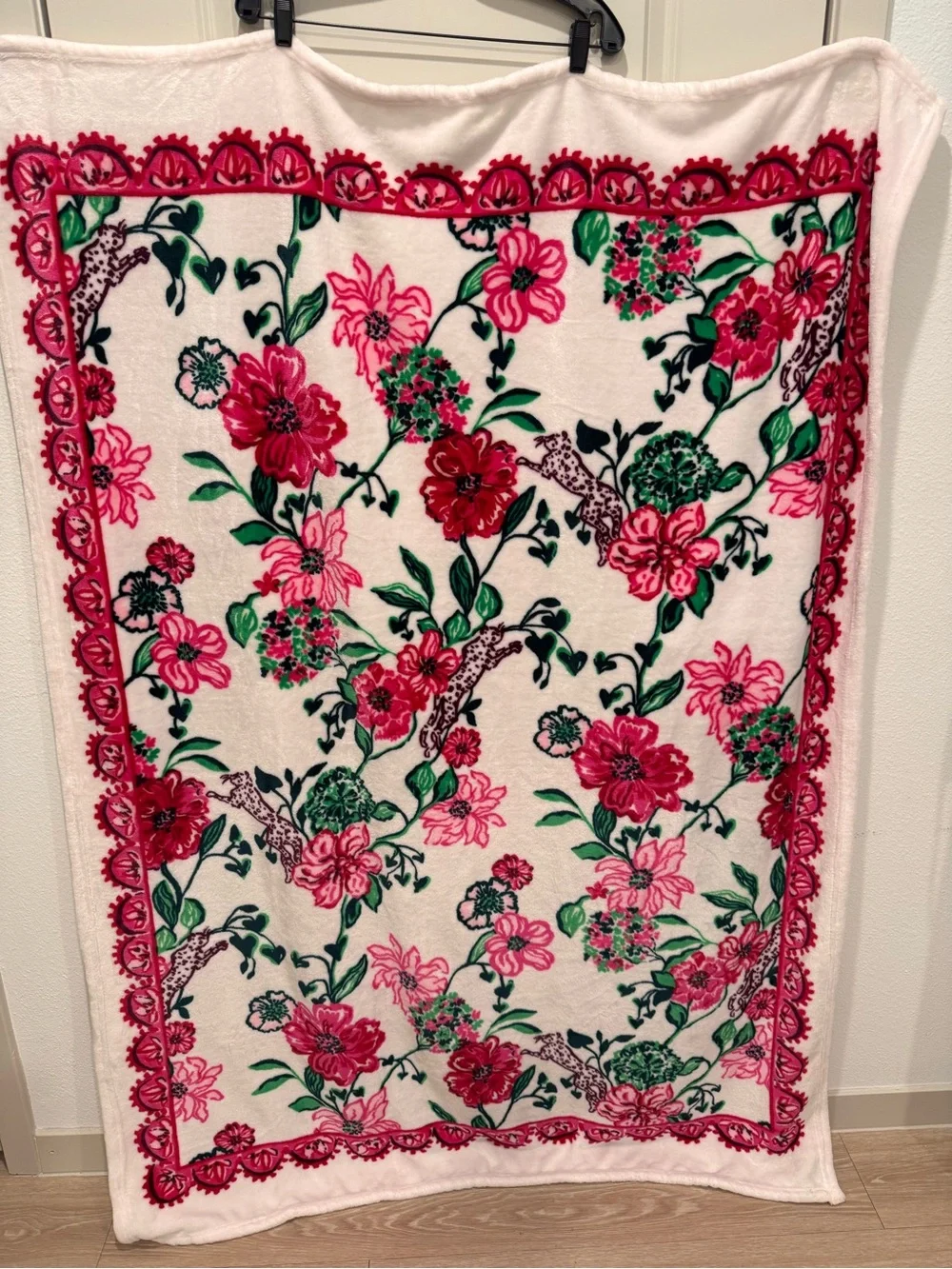 Lilly Pulitzer Plush Fleece Throw Blanket Floral Leopards Pink Green 47x63
